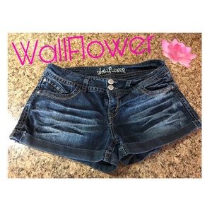 Women’s short